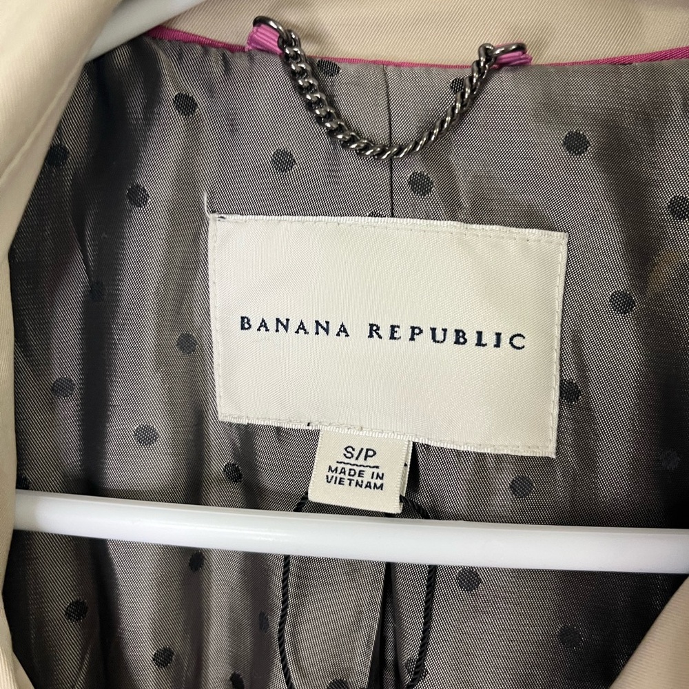 Banana Republic Classic Beige Trench Coat Belted Double Breasted Women’s Small - Picture 2 of 8